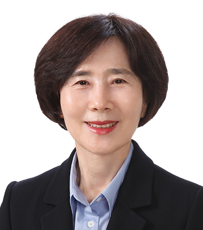 의장 정일윤