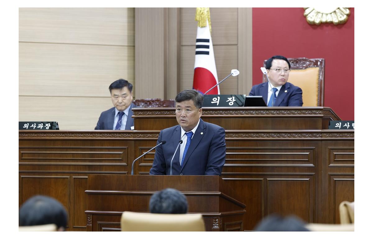 제336회 임실군의회 임시회 제2차 본회의 5분 자유발언 첨부이미지 : 20240513_제336회 임실군의회 임시회 제2차 본회의 5분자유발언(정칠성).JPG