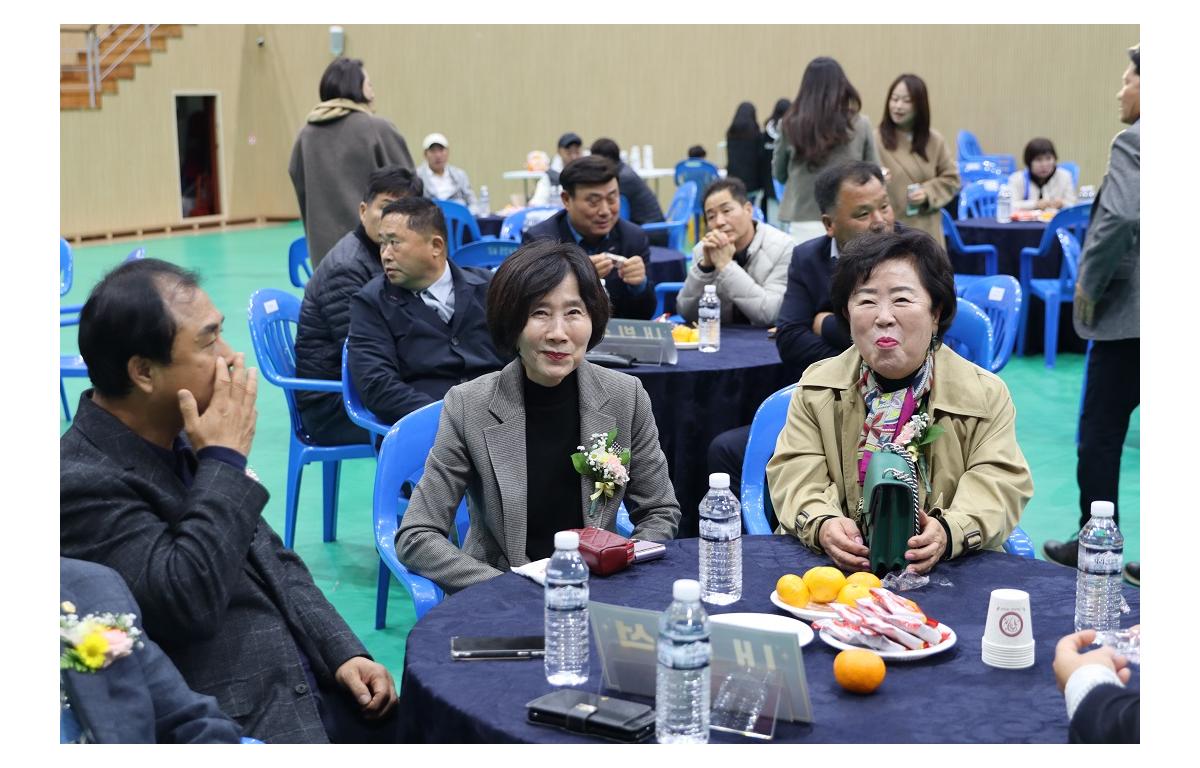 임실군 소상공인 환영의 밤 첨부이미지 : 20241122_임실군 소상공인 환영의 밤(정일윤).JPG