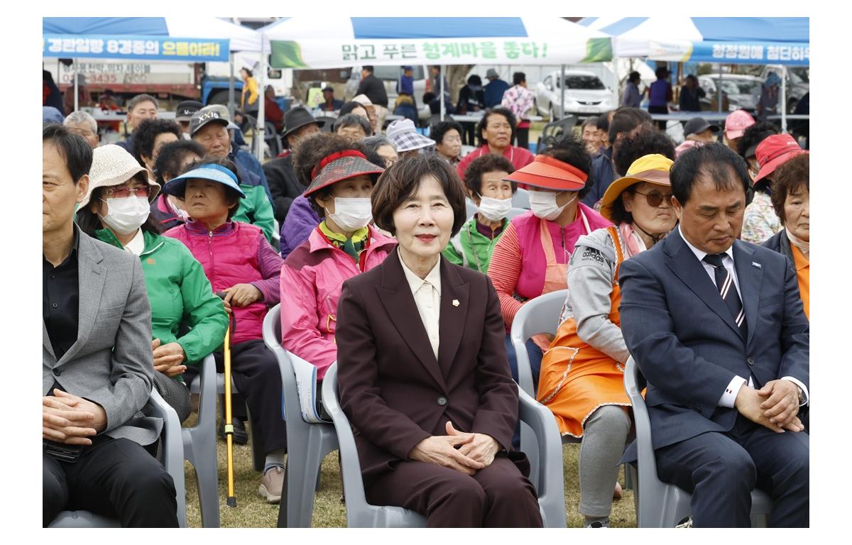 청웅면민의 날 화합한마당 첨부이미지 : 20250412_청웅면민의 날 화합한마당(정일윤).JPG