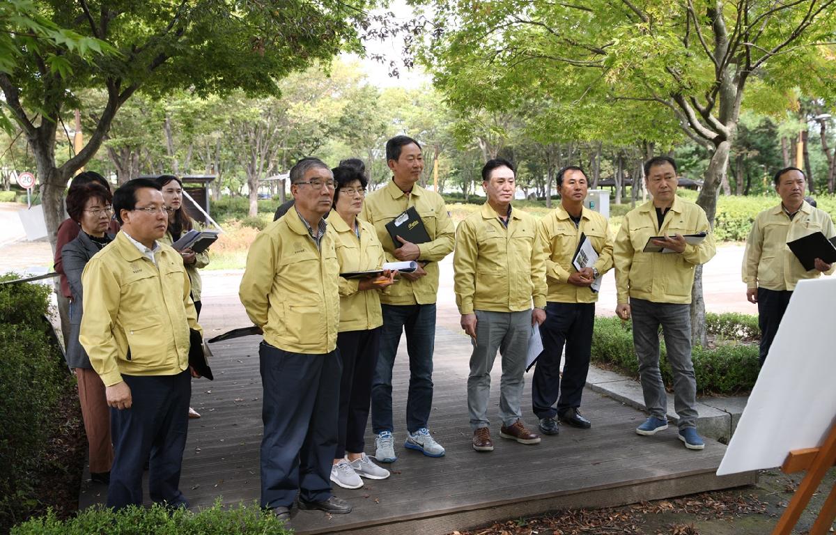 제292회 임실군의회 임시회(주요 사업장 방문) 첨부이미지 : 20190923_제292회 임실군의회 임시회 (주요사업장현장방문)1.JPG