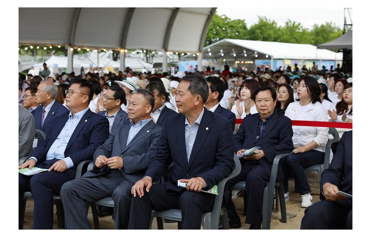제39회 의견문화제와 함께하는 2024 임실N펫스타 개막식 첨부이미지 : 20240504_제39회 의견문화제와 함계하는 2024 임실N펫스타 개막식(장종민).JPG