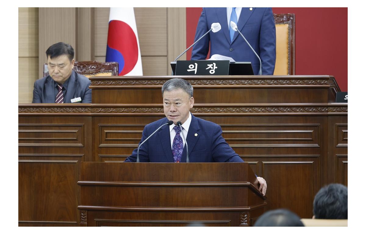 제341회 임실군의회 임시회 5분자유발언 첨부이미지 : 20241021_제341회 임실군의회 임시회 5분자유발언(양주영).JPG