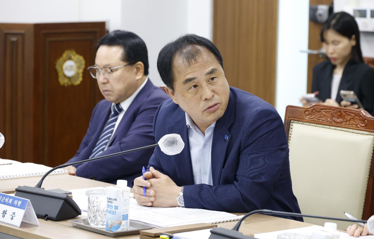 9월 의회·행정 정책보고회 첨부이미지 : 20250908_임실군의회 행정 정책보고회 김왕중.JPG