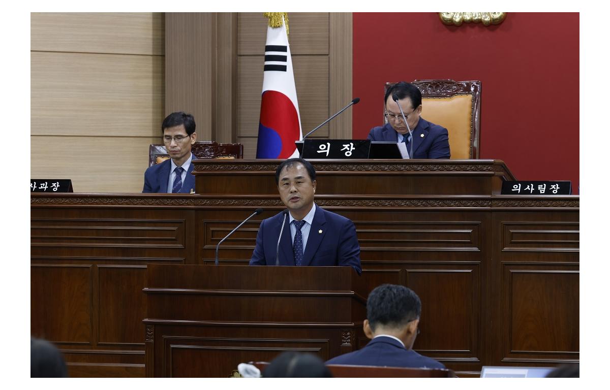 제331회 임실군의회 임시회 제2차 본회의 5분 자유발언 첨부이미지 : 20230919_제331회 임실군의회 임시회 폐회 5분자유발언 김왕중.JPG