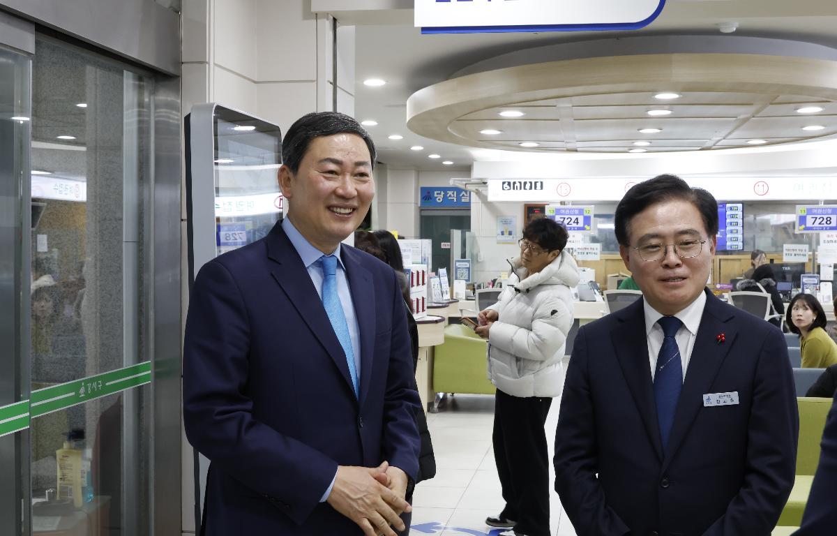 설맞이 자매결연지(서울강서구) 농특산물 직거래행사 첨부이미지 : 20260205_설맞이 자매결연지(서울강서구) 농특산물 직거래행사 1.JPG