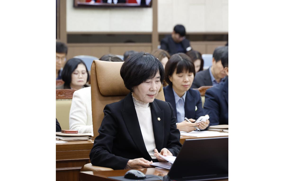 제351회 임시회 폐회 첨부이미지 : 20260407_제351회 임시회 폐회 정일윤 3.JPG