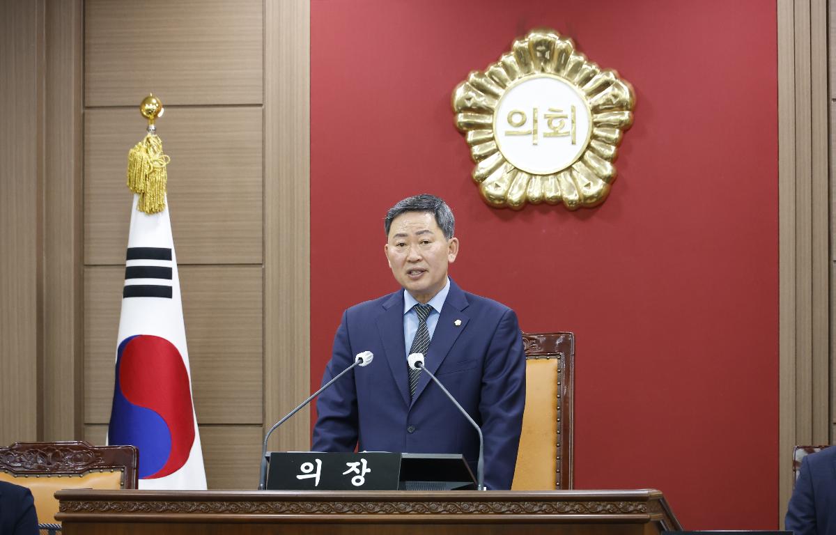 제351회 임실군의회 임시회 개회 첨부이미지 : 20260401_제351회 임실군의회 임시회 개회 2.JPG