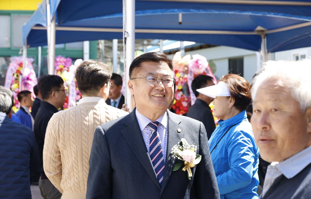 임실농협 성수지점 준공식 첨부이미지 : 20260407_임실농협 성수지점 준공식 김종규 1.JPG