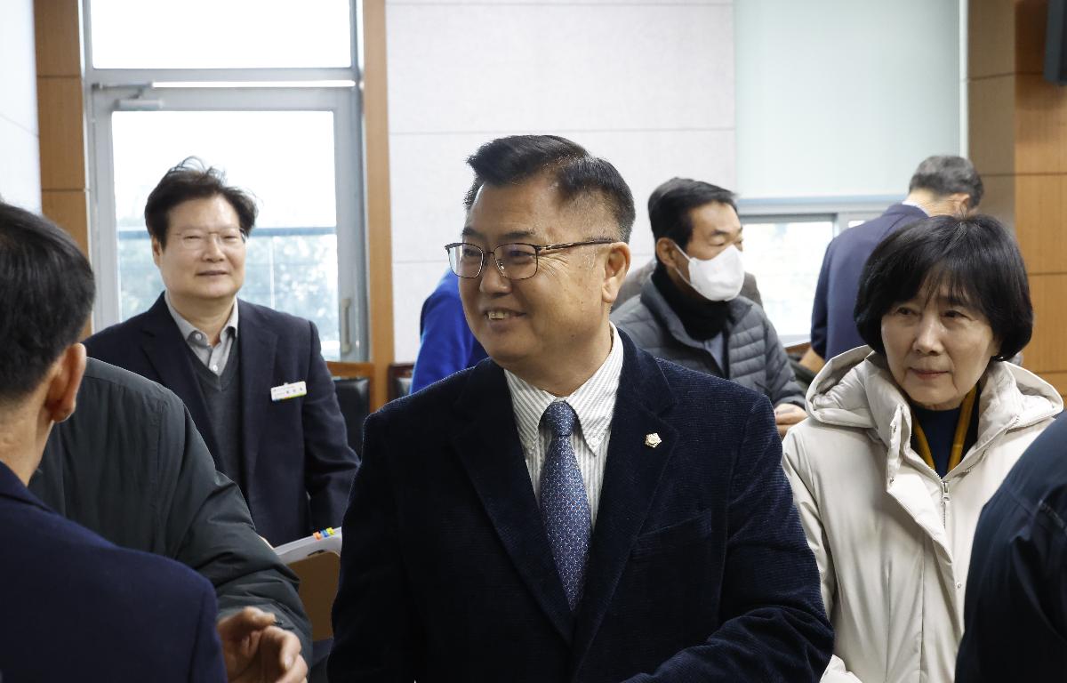 새해농업인 실용교육 기본작목(벼)교육 운암면 첨부이미지 : 20260120_새해농업인 실용교육 기본작목(벼)교육 운암면 김종규.JPG