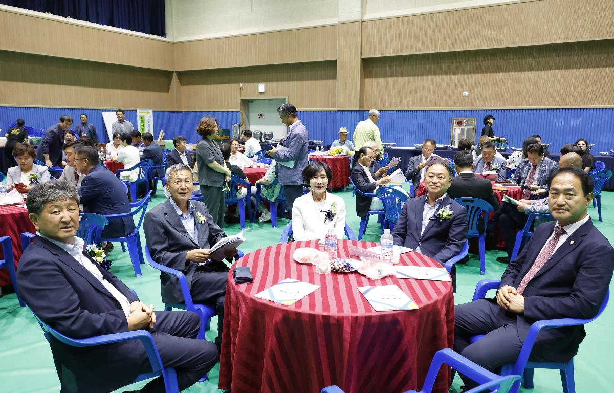 사선대로타리클럽 제33·34대 회장단 이·취임식 첨부이미지 : 20260706_사선대로타리클럽 제33·34대 회장단 이·취임식 3.JPG