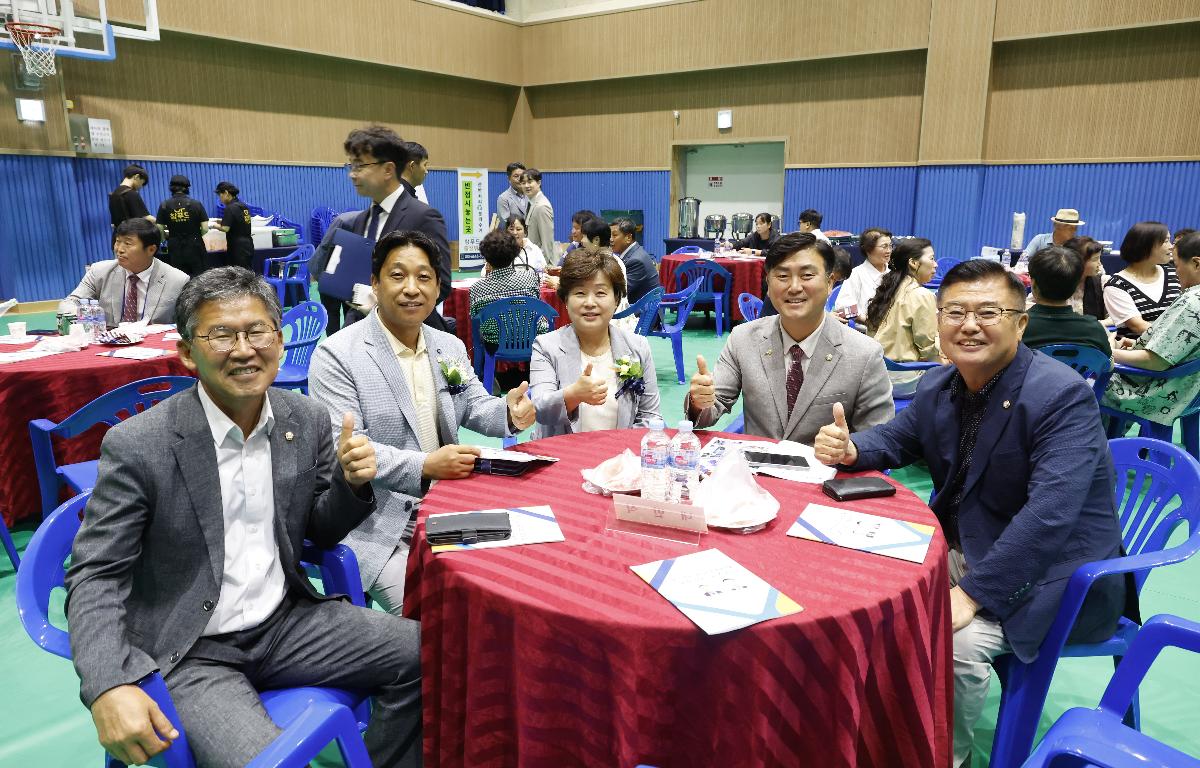 사선대로타리클럽 제33·34대 회장단 이·취임식 첨부이미지 : 20260706_사선대로타리클럽 제33·34대 회장단 이·취임식 2.JPG
