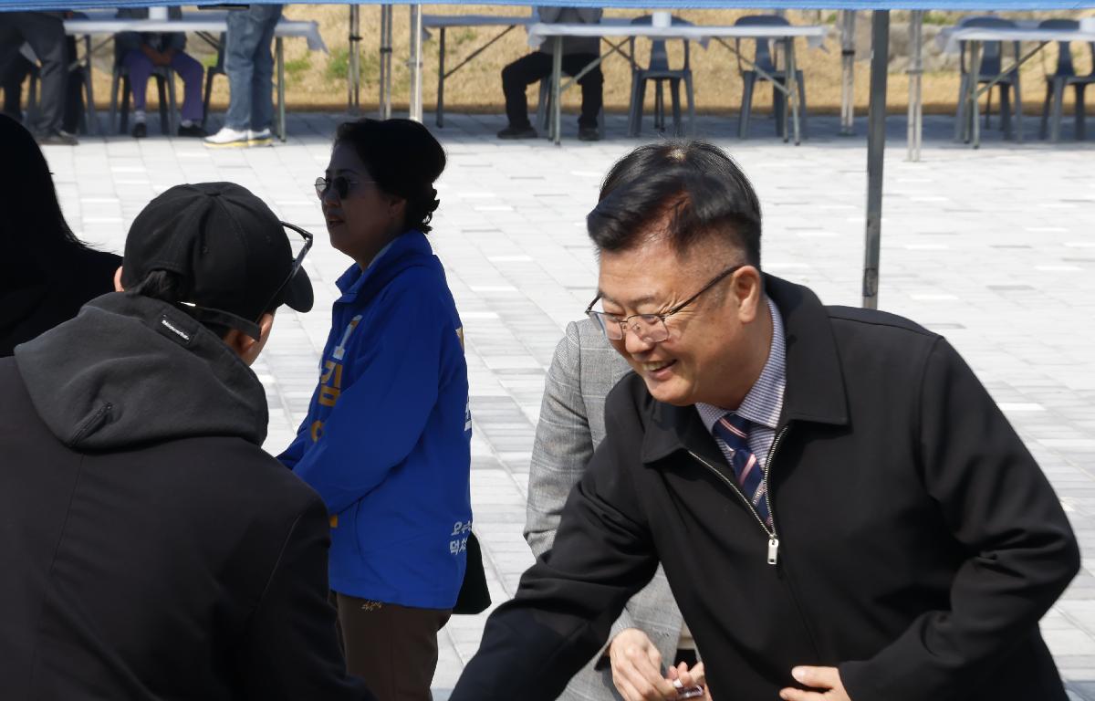 지사면 주민거점위원회 농악단 창단식  첨부이미지 : 20260327_지사면 주민거점위원회 농악단 창단식 김종규 2.JPG