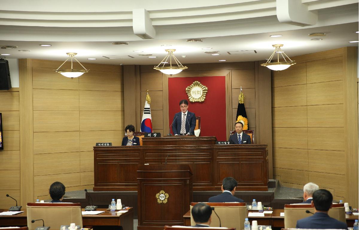 제282회 임실군의회 제1차 정례회 폐회 첨부이미지 : 20180919_제282회 임실군의회 1차 정례회 (2차본회의