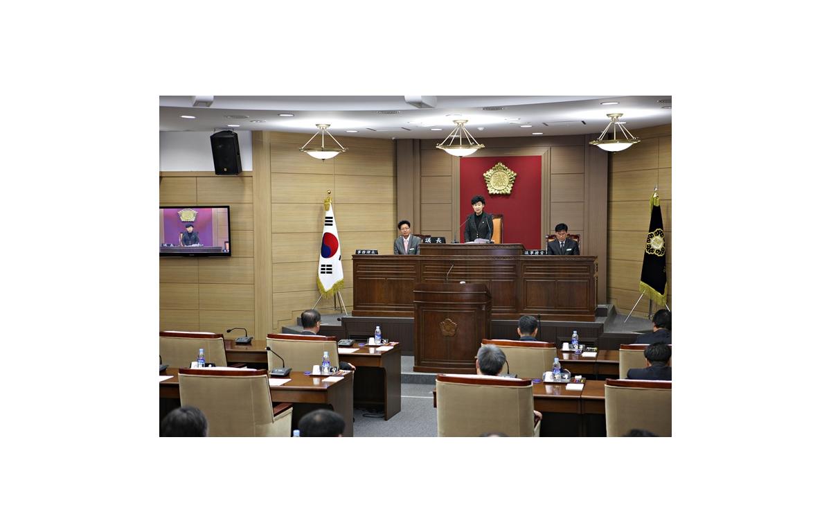 제 223회 2차 정례회 1차 본회의 첨부이미지 : 제223회 2차정례회.JPG