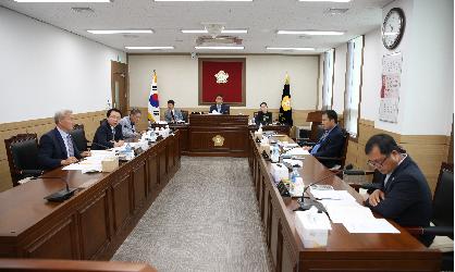 제280회 임실군의회 임시회 운영행정위원회의