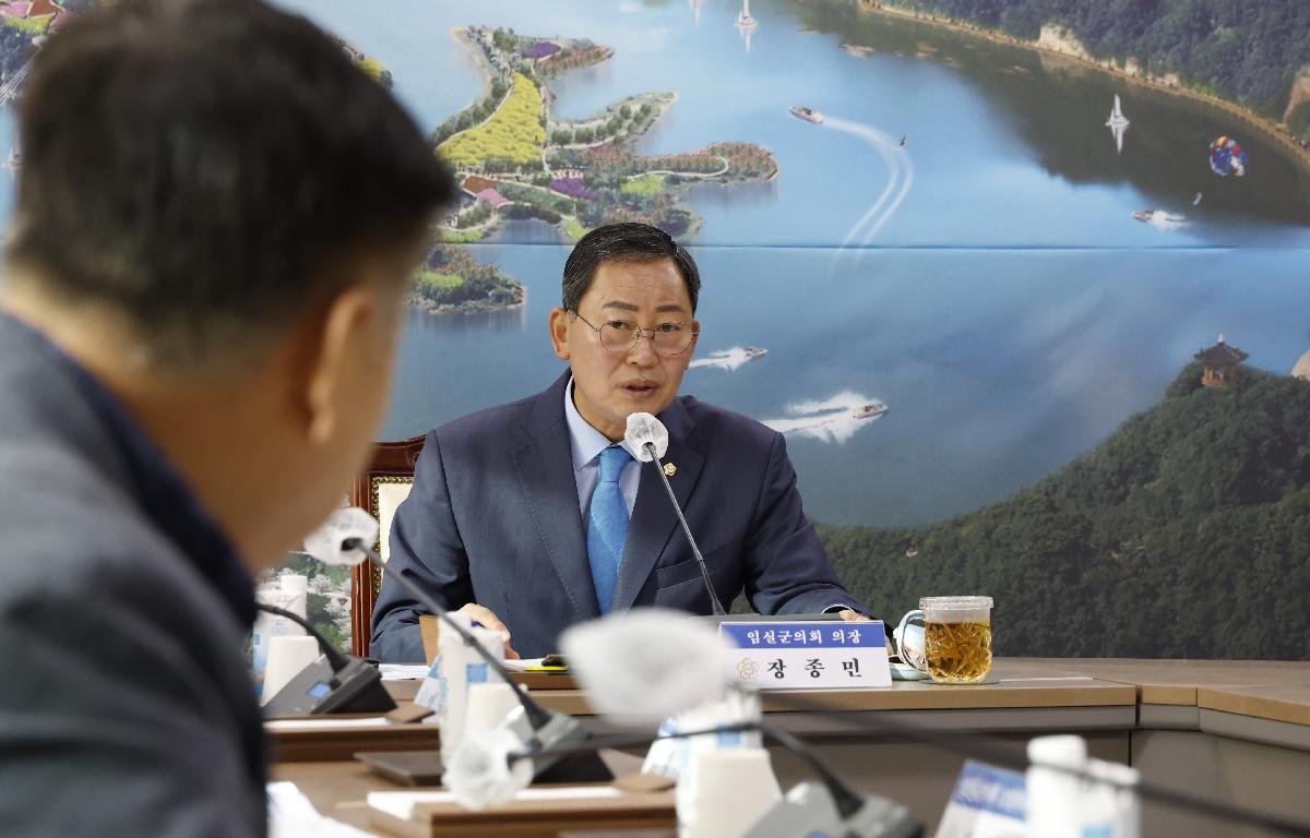 임실군의회 행정 정책보고회  첨부이미지 : 20251104_임실군의회 행정 정책보고회 장종민.JPG