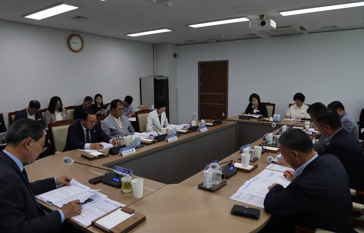 의회·행정 정책보고회 첨부이미지 : 20250708_의회, 행정  정책보고회3.JPG