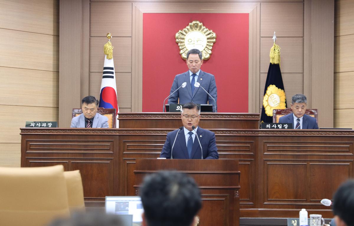 제346회 제1차 정례회 제1차 본회의 첨부이미지 : 20250610_필수농자재 국가 지원 법률 제정 촉구 건의안3.JPG