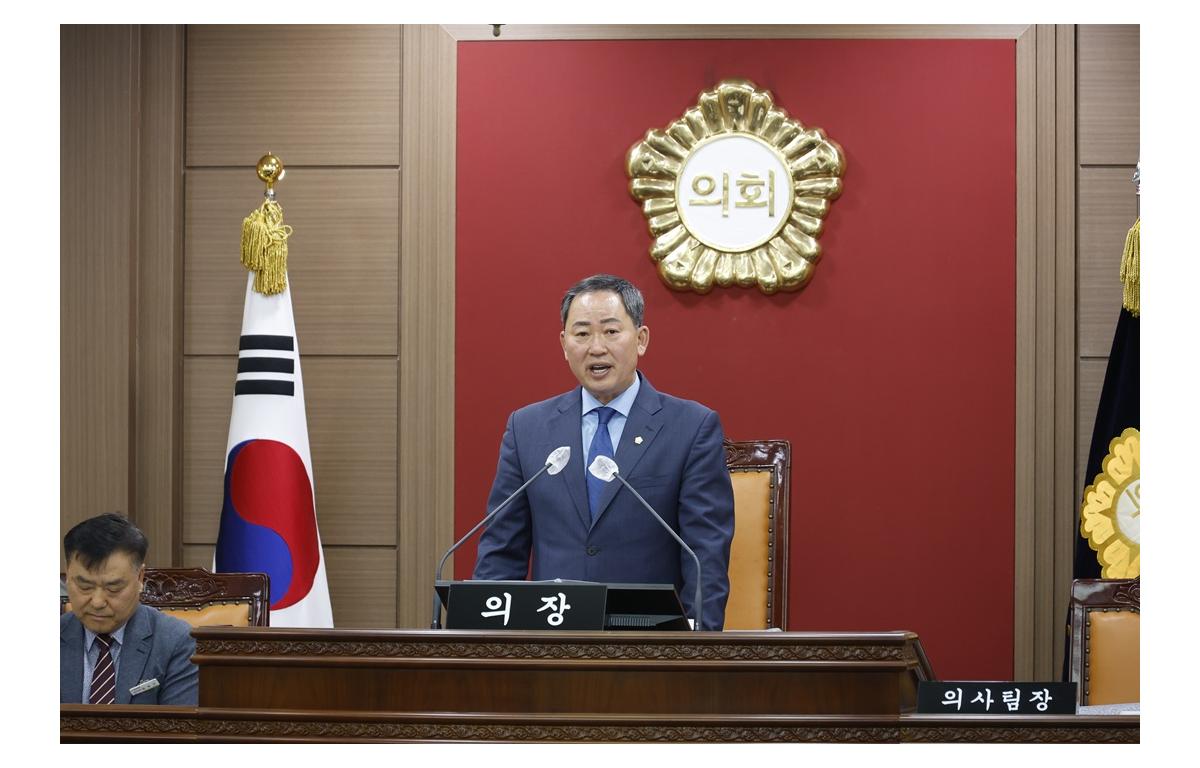 제345회 임실군의회 임시회 개회 첨부이미지 : 20250423_제345회 임실군의회 임시회 개회.JPG