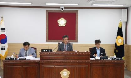 제327회 임실군의회 임시회 운영행정위원회